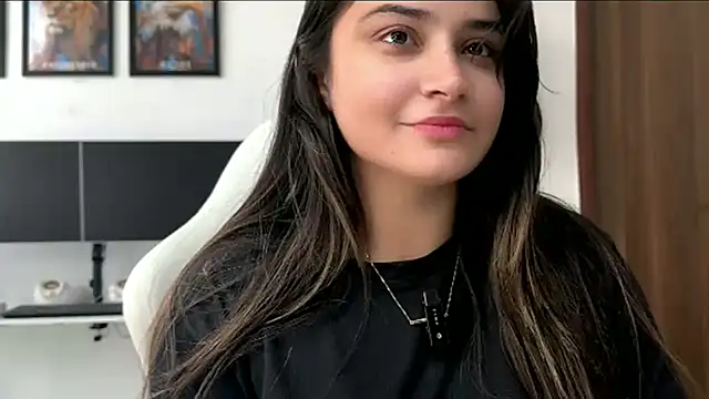 demieliss online show from May 2026 08:42:02 AM