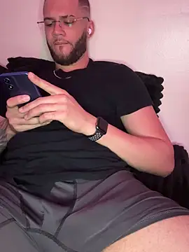 Snapshot of Joker19196 chatting on December 2025 08:38:02 PM Joker19196 online show from December 2025 08:38:02 PM