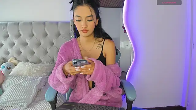 Violet Rost online show from February 2025 02:05:02 PM