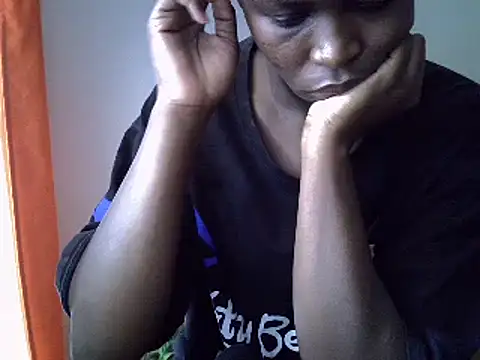 Snapshot of Chocolatah chatting on December 2024 09:46:01 AM Chocolatah online show from December 2024 09:46:01 AM