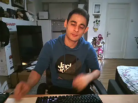 mihaimichael online show from December 2025 05:08:02 PM