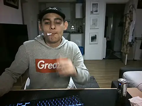 mihaimichael online show from April 2026 11:46:02 PM