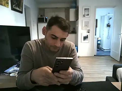 mihaimichael online show from May 2026 06:05:02 PM