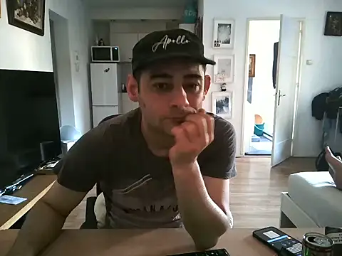 mihaimichael online show from May 2026 11:27:01 AM