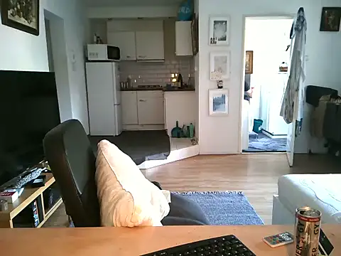 mihaimichael online show from May 2026 12:35:01 PM