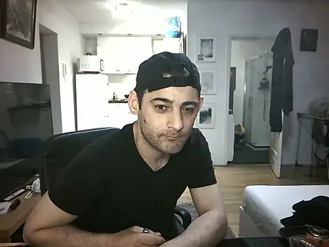 mihaimichael online show from June 2026 11:16:02 PM