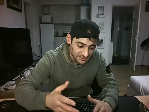 mihaimichael online show from June 2026 11:24:02 PM