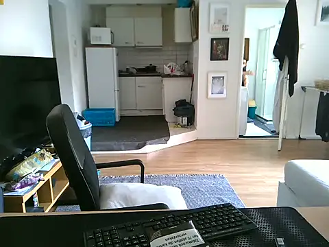 mihaimichael online show from June 2026 12:02:01 PM