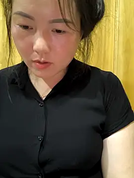 Sweetlove 77 online show from October 2025 01:41:01 PM