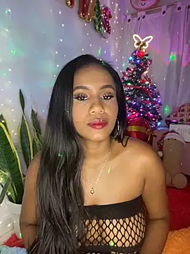 Snapshot of AlisonHoot69 chatting on December 2024 02:15:02 AM AlisonHoot69 online show from December 2024 02:15:02 AM