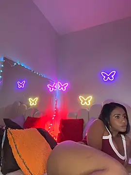 AlisonHoot69 online show from July 2026 06:54:02 PM