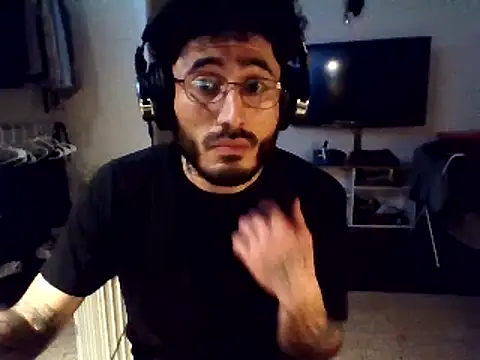 Snapshot of tengocanicas chatting on February 2025 10:07:01 AM tengocanicas online show from February 2025 10:07:01 AM