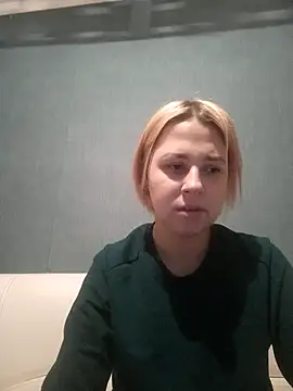 Gussie Bridie online show from December 2024 01:28:01 PM