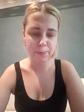 Gussie Bridie online show from February 2025 02:09:02 PM