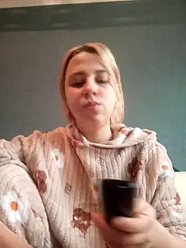 Gussie Bridie online show from March 2025 06:37:01 AM