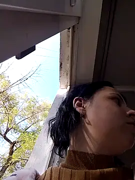 Gussie Bridie online show from October 2025 03:59:02 AM