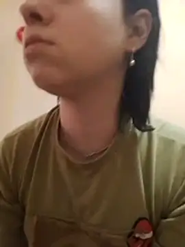 Gussie Bridie online show from October 2025 05:43:02 AM