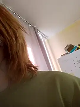 Gussie Bridie online show from November 2025 08:04:02 AM