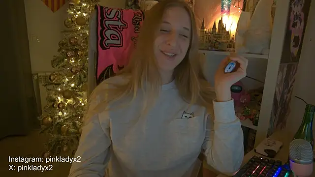 Pinkyladyxxx online show from November 2025 05:11:01 AM