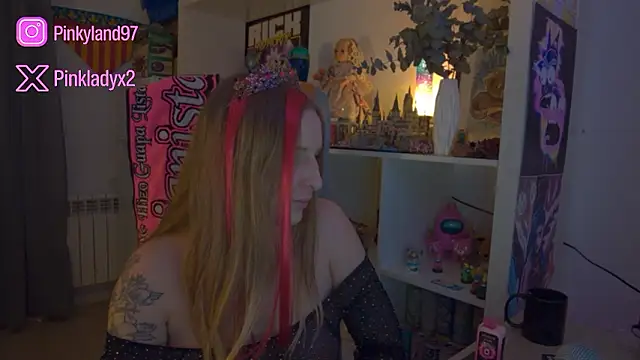 Pinkyladyxxx online show from February 2026 11:45:01 PM