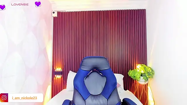 nicky peyton online show from February 2025 02:19:01 AM