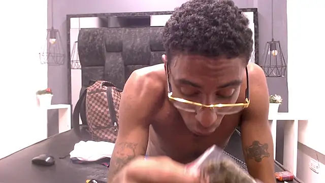 Jose Smoke online show from March 2025 04:07:02 AM