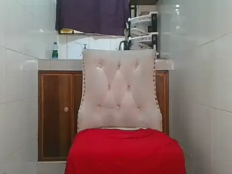 squirtydol001 online show from July 2026 08:38:02 AM