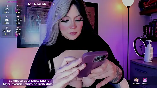 Irinaa Scarlett online show from February 2026 11:39:01 PM