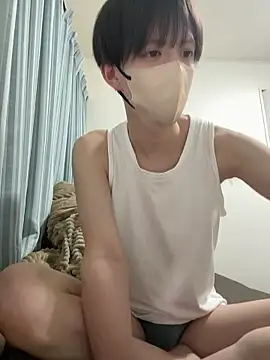 yuuuuma578 online show from May 2026 02:58:01 PM