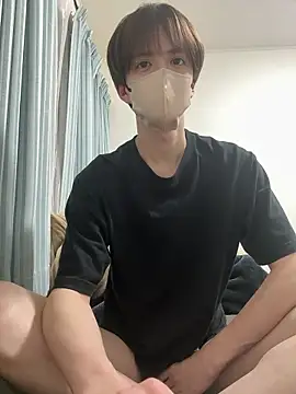 yuuuuma578 online show from May 2026 01:52:01 PM