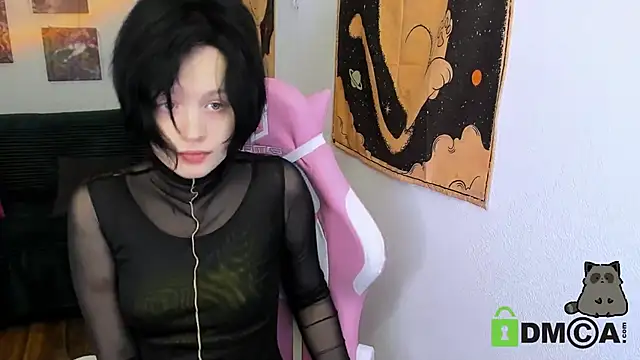 Snapshot of Alina_Mills chatting on December 2024 10:41:01 AM Alina Mills online show from December 2024 10:41:01 AM