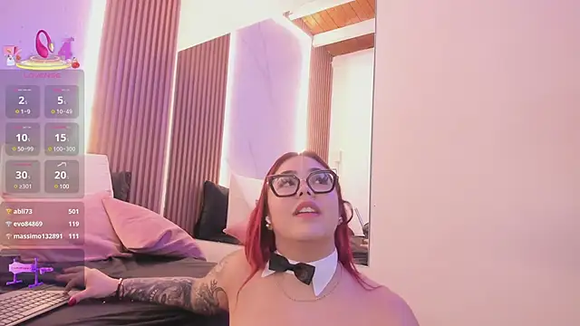 juicy led  online show from March 2025 08:44:02 PM