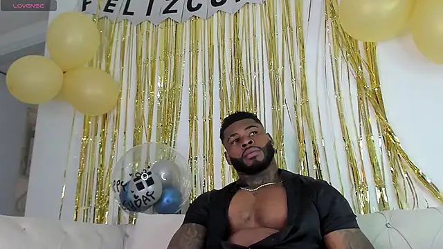 Makonneen online show from May 2026 10:39:01 PM