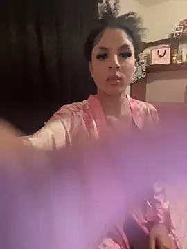 thatonelightskinn online show from February 2025 09:05:02 AM