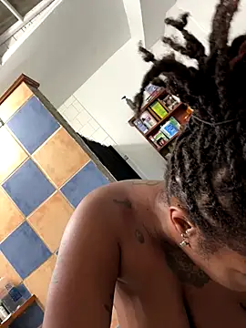 Snapshot of Goddess_Nafeesha chatting on December 2025 09:45:01 PM Goddess Nafeesha online show from December 2025 09:45:01 PM