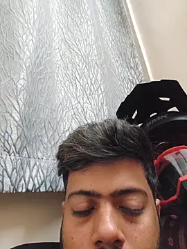 Snapshot of Hornie_small_Dick01 chatting on February 2026 05:20:02 PM Hornie small Dick01 online show from February 2026 05:20:02 PM