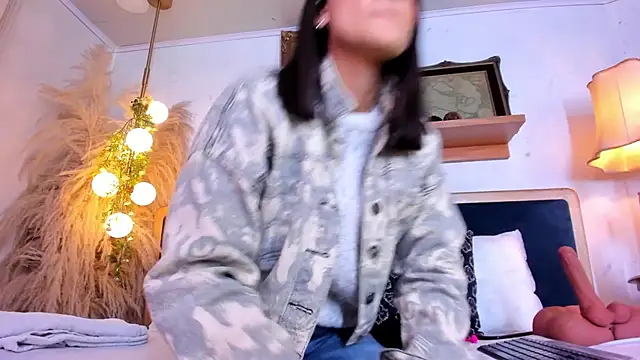 Alice milf  online show from March 2025 11:29:02 AM