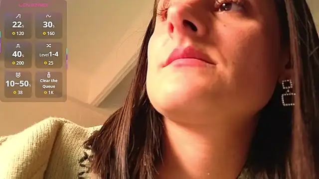 Alice milf  online show from October 2025 08:40:01 PM