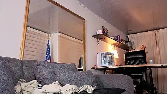 Alice milf  online show from October 2025 09:08:01 AM