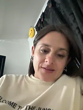 Alice milf  online show from March 2026 11:33:01 PM