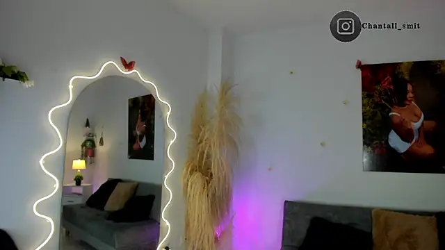 chantall smith online show from November 2025 12:16:01 PM