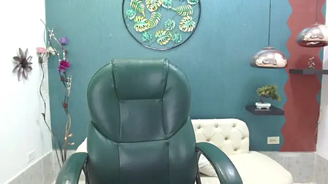 Snapshot of Melikasweetz chatting on January 2025 08:32:02 PM Melikasweetz online show from January 2025 08:32:02 PM