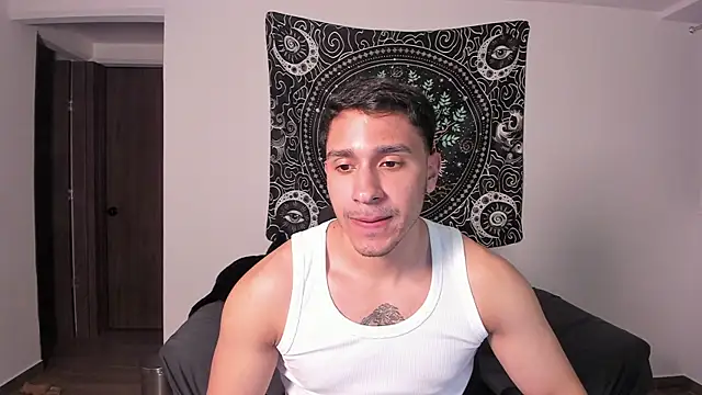 Snapshot of JayMarcos_ chatting on January 2025 12:31:02 AM JayMarcos online show from January 2025 12:31:02 AM