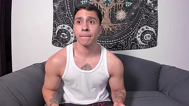 Snapshot of JayMarcos_ chatting on January 2025 01:50:01 AM JayMarcos online show from January 2025 01:50:01 AM