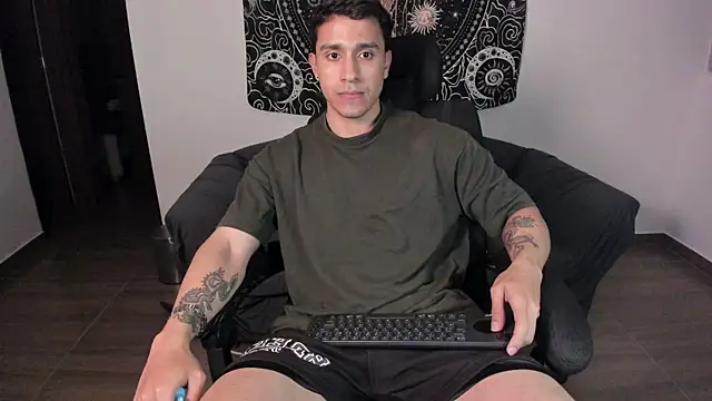 Snapshot of JayMarcos_ chatting on February 2025 03:16:02 AM JayMarcos online show from February 2025 03:16:02 AM