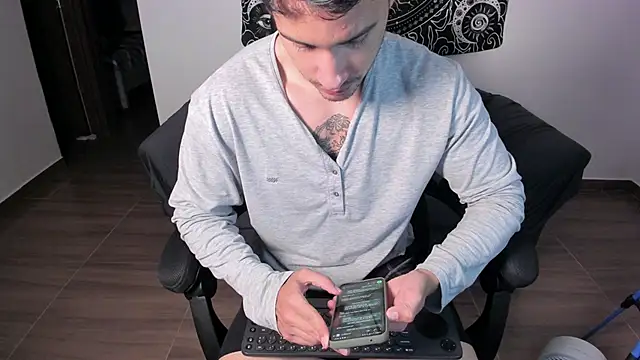 Snapshot of JayMarcos_ chatting on February 2025 05:30:01 AM JayMarcos online show from February 2025 05:30:01 AM