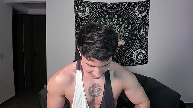 Snapshot of JayMarcos_ chatting on February 2025 04:36:02 AM JayMarcos online show from February 2025 04:36:02 AM