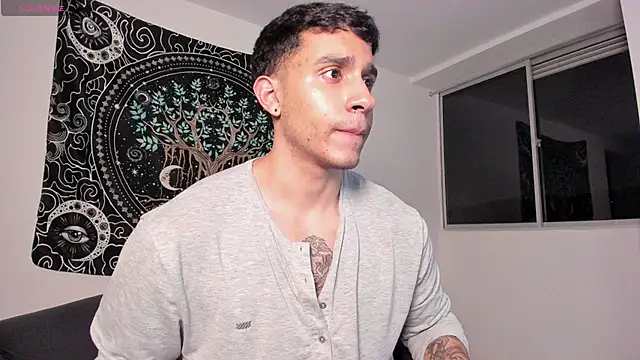 Snapshot of JayMarcos_ chatting on March 2025 04:02:02 AM JayMarcos online show from March 2025 04:02:02 AM