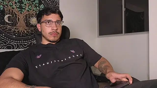 Snapshot of JayMarcos_ chatting on September 2025 06:19:02 AM JayMarcos online show from September 2025 06:19:02 AM