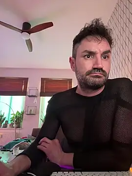 tomz0819 online show from March 2025 08:33:02 AM